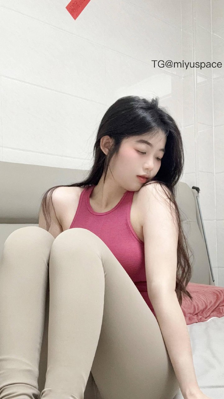 小野马ovo 2025-05-26 16:59:22 少女生活实录 小野马 第2张