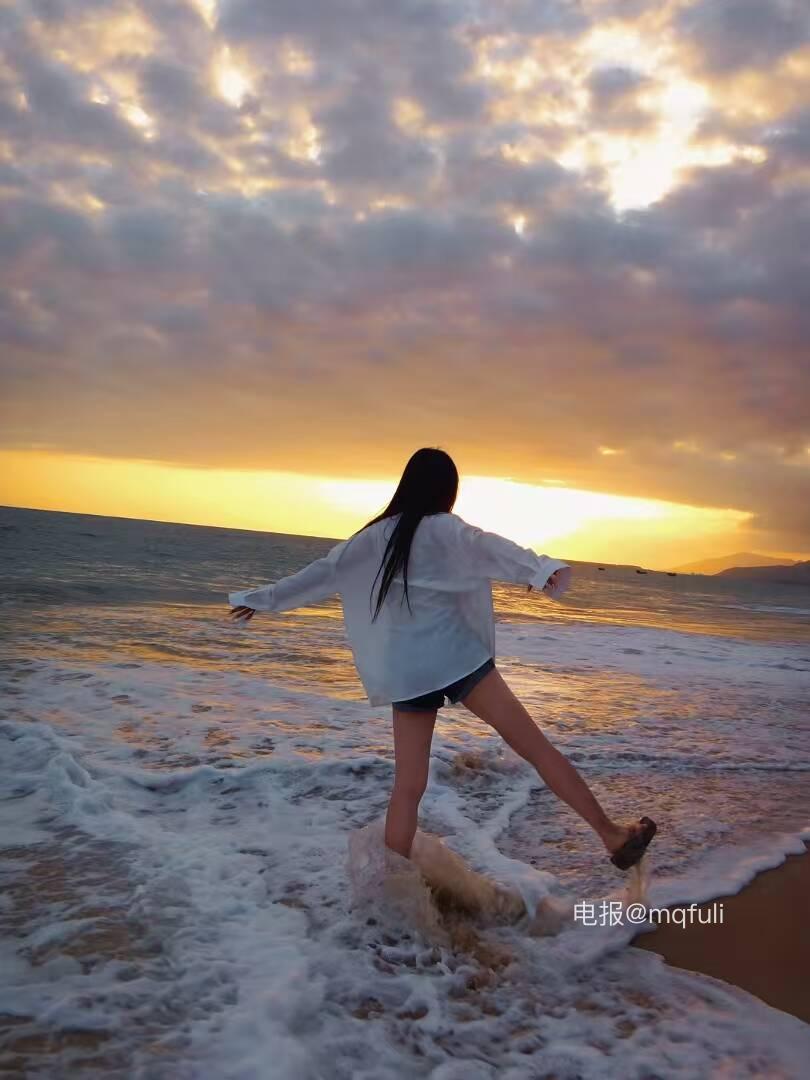 无关关子 2025-05-27 03:46:56 最爱是黄昏下的海 第5张