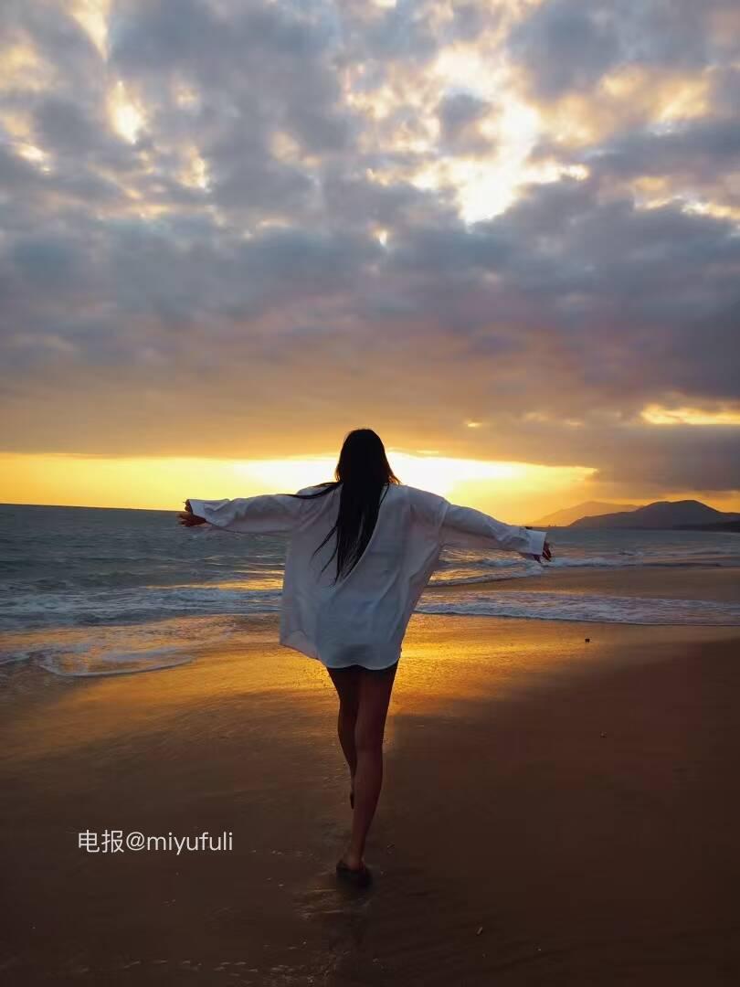 无关关子 2025-05-27 03:46:56 最爱是黄昏下的海 第1张