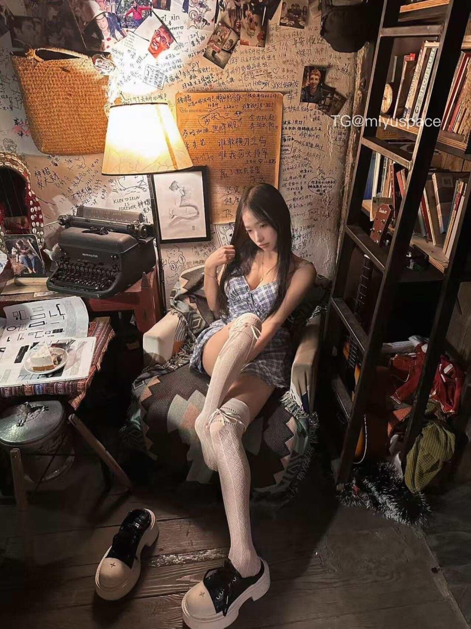 无关关子 2025-05-27 03:20:58 大人不计小蛋糕 第1张