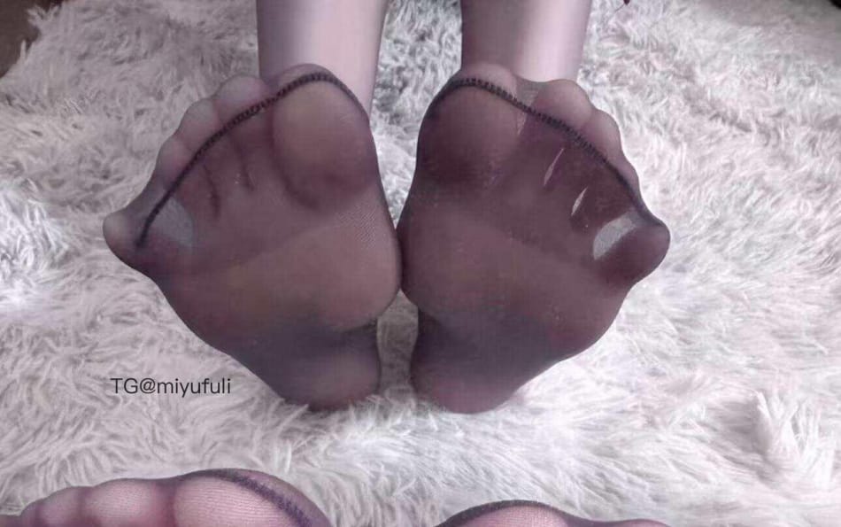 草莓酸奶 2025-05-29 16:00:01 后来我终于知道，那不是我的花，我只是恰巧经历了一次它的绽放 第4张