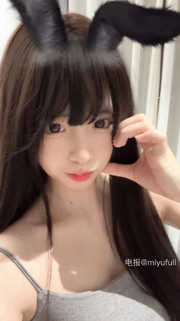 雪顶 2025-05-30 00:51:35 记住这一瞬间 第3张