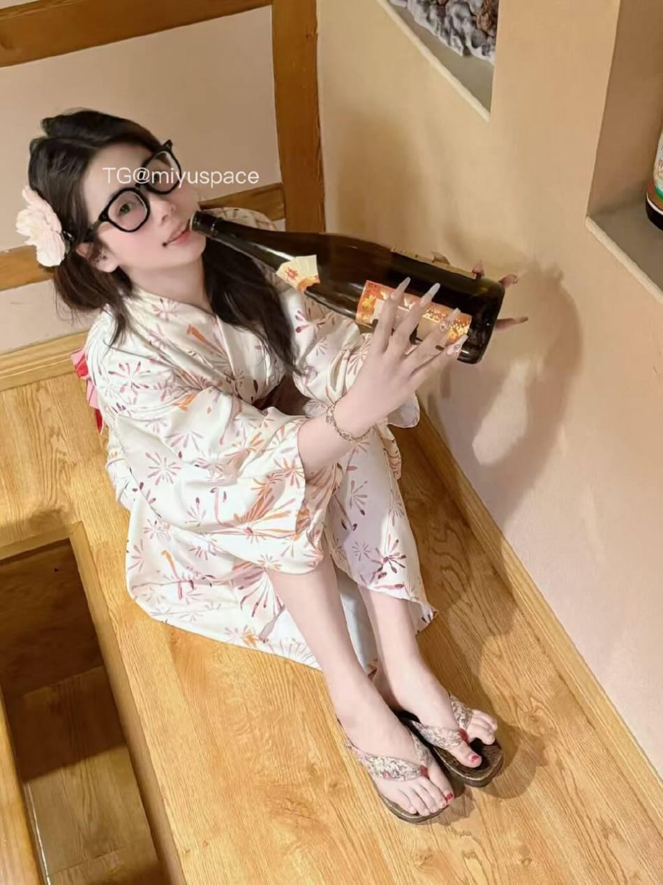 小意oO 2025-05-23 15:48:00 擦擦鼻血 第2张