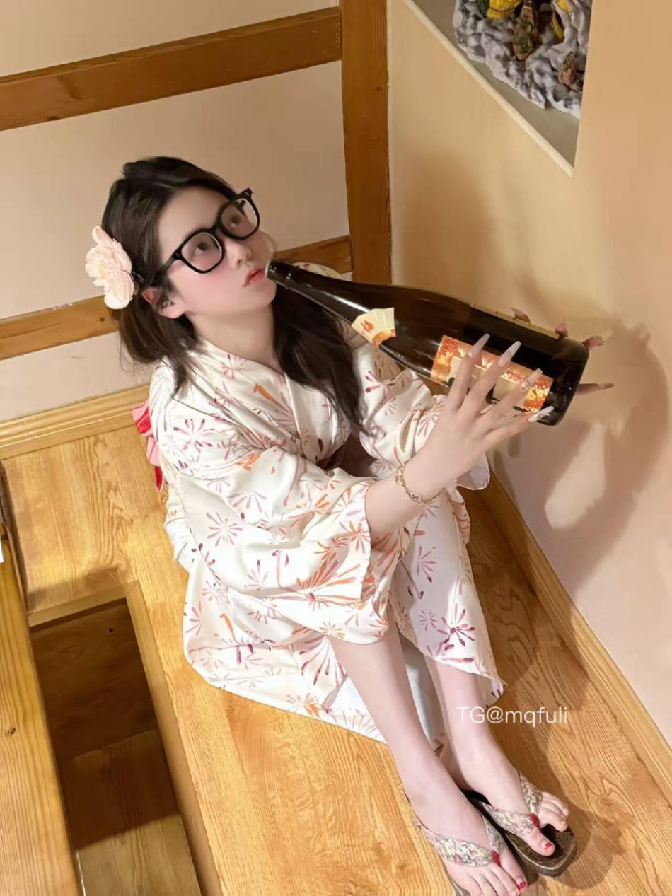 小意oO 2025-05-23 15:48:00 擦擦鼻血 第1张