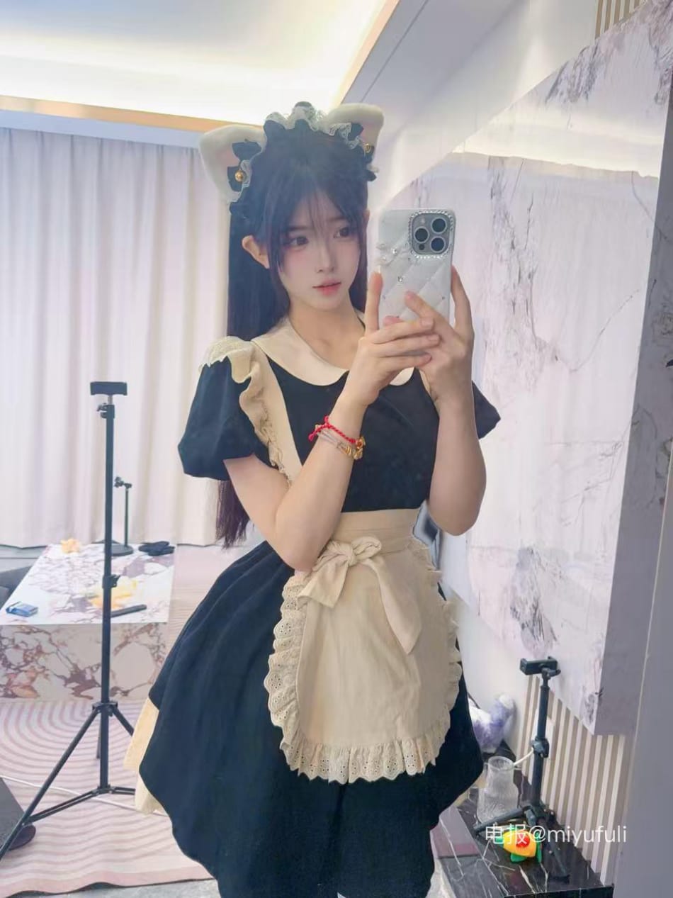 卿风 2025-05-26 23:08:30 别把我放在心里 我讨厌人多的地方 第4张