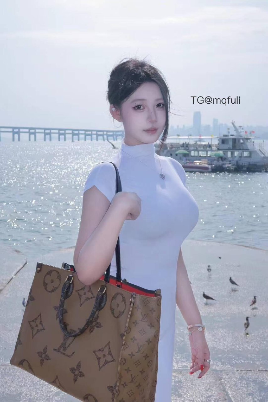 不吃洋葱 2025-05-27 14:48:21 风吹过的夏天 第6张