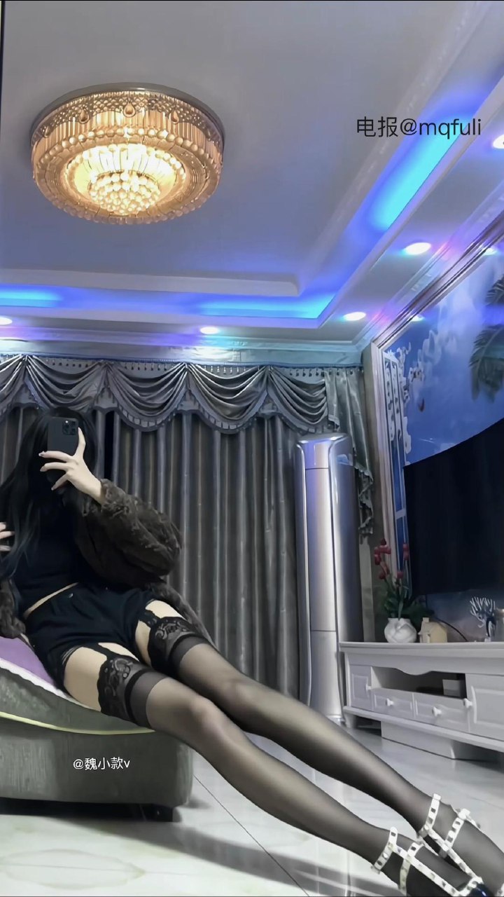 魏小款v 2025-05-26 17:17:15 来看看我的美腿吧 第5张