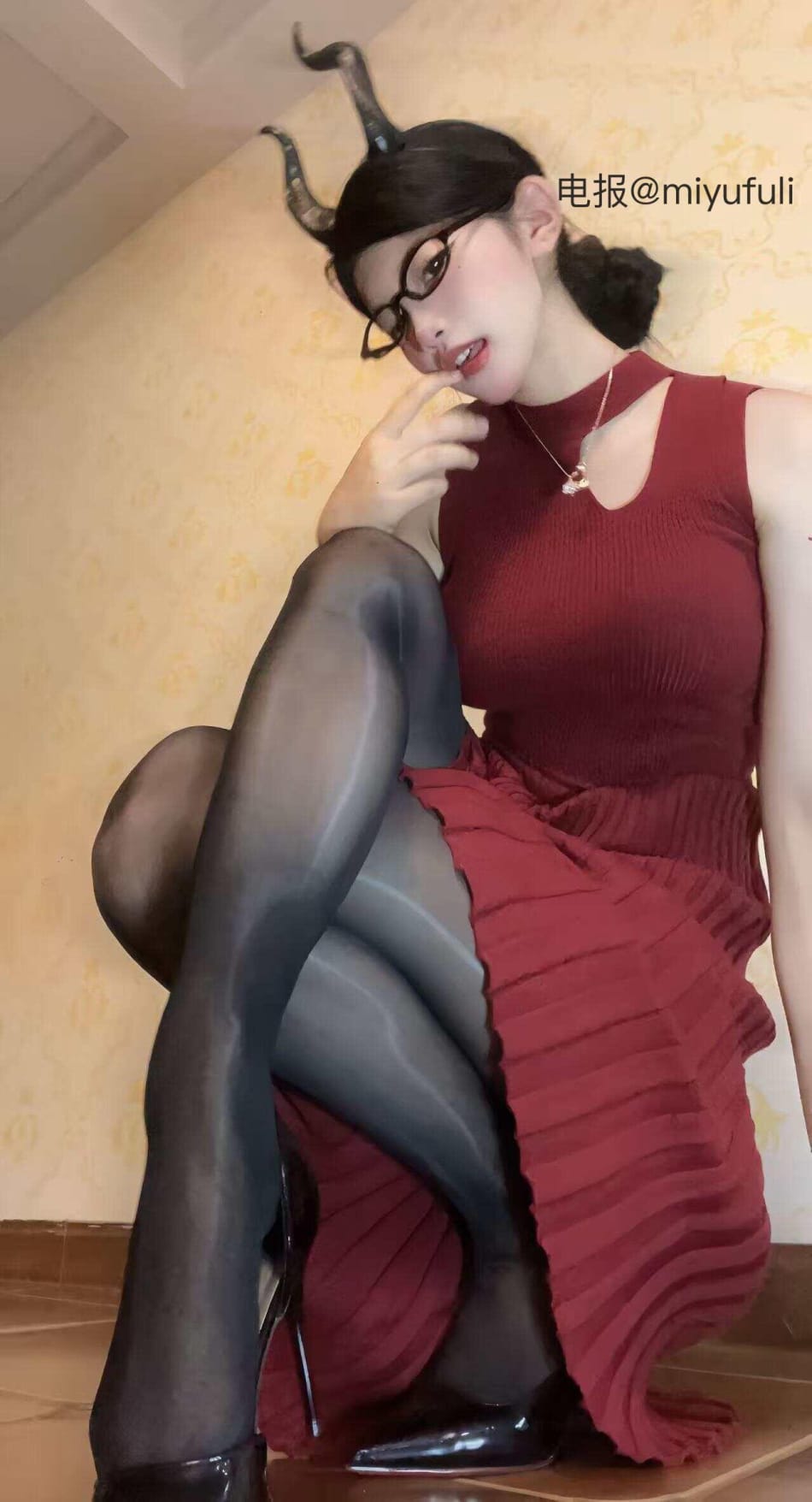 达咩酱 2025-05-27 19:56:35 喜欢吗 专门给你拍的👄 第2张