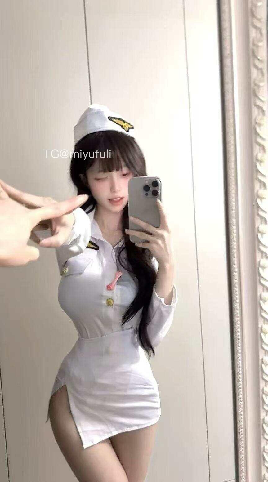 小马漫漫 2025-05-27 02:12:46 看你挺会走路,要一起散步吗