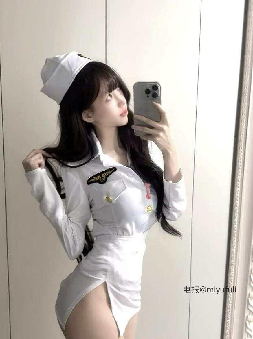 小马漫漫 2025-05-27 02:12:46 看你挺会走路,要一起散步吗