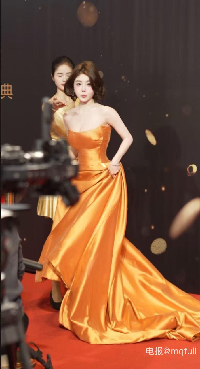 手什么葵 2025-05-26 17:17:13 露出点马脚吧 让我知道你也在想我 第3张