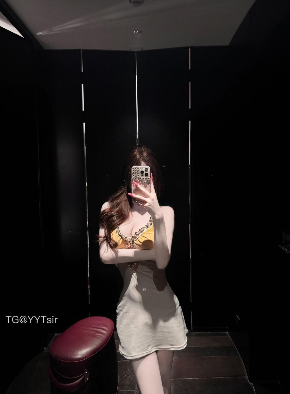 崽崽 2025-05-26 11:18:51 暗黑兔女郎，你会爱上我吗？ 第1张