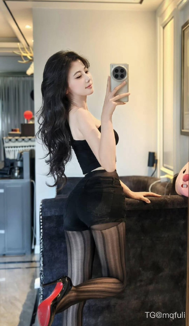 刘二萌 2025-05-27 02:04:36 二萌绝美情趣秘书 第7张