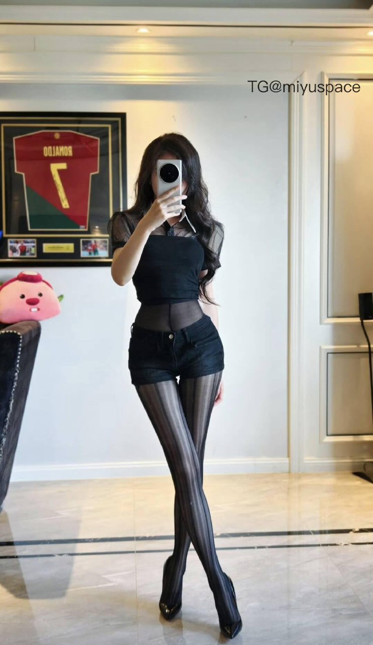 刘二萌 2025-05-27 02:04:36 二萌绝美情趣秘书 第5张