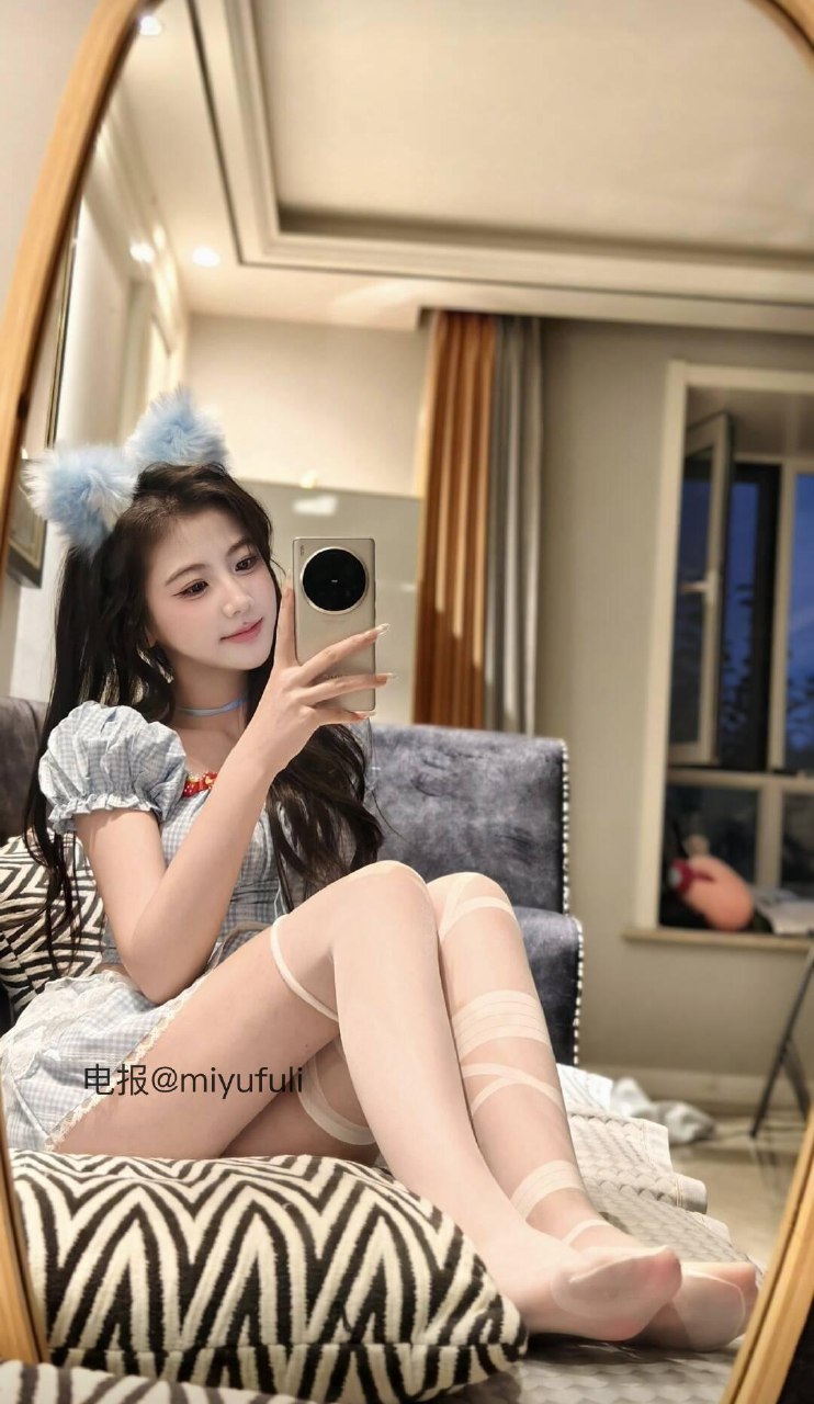 刘二萌 2025-05-27 02:14:10 老公们~顶级福利来啦 第2张