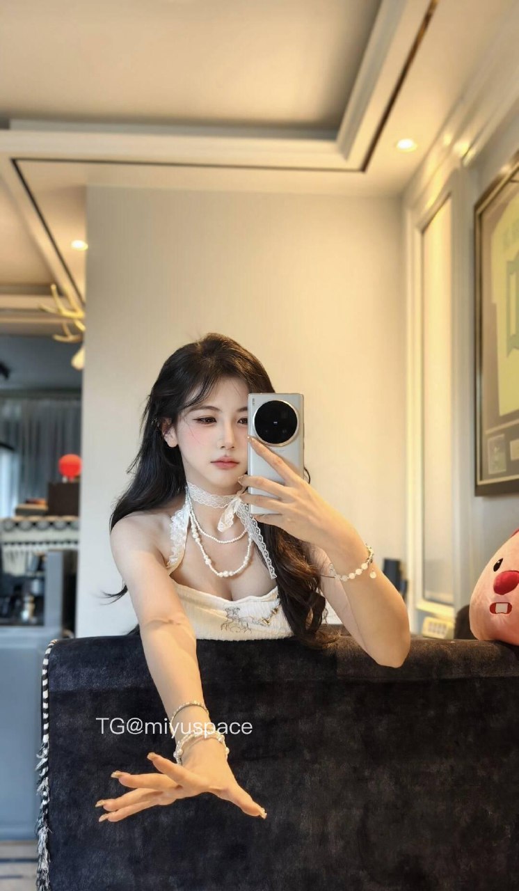 刘二萌 2025-05-27 02:15:16 嘴巴再硬 亲起来也是软的 第3张