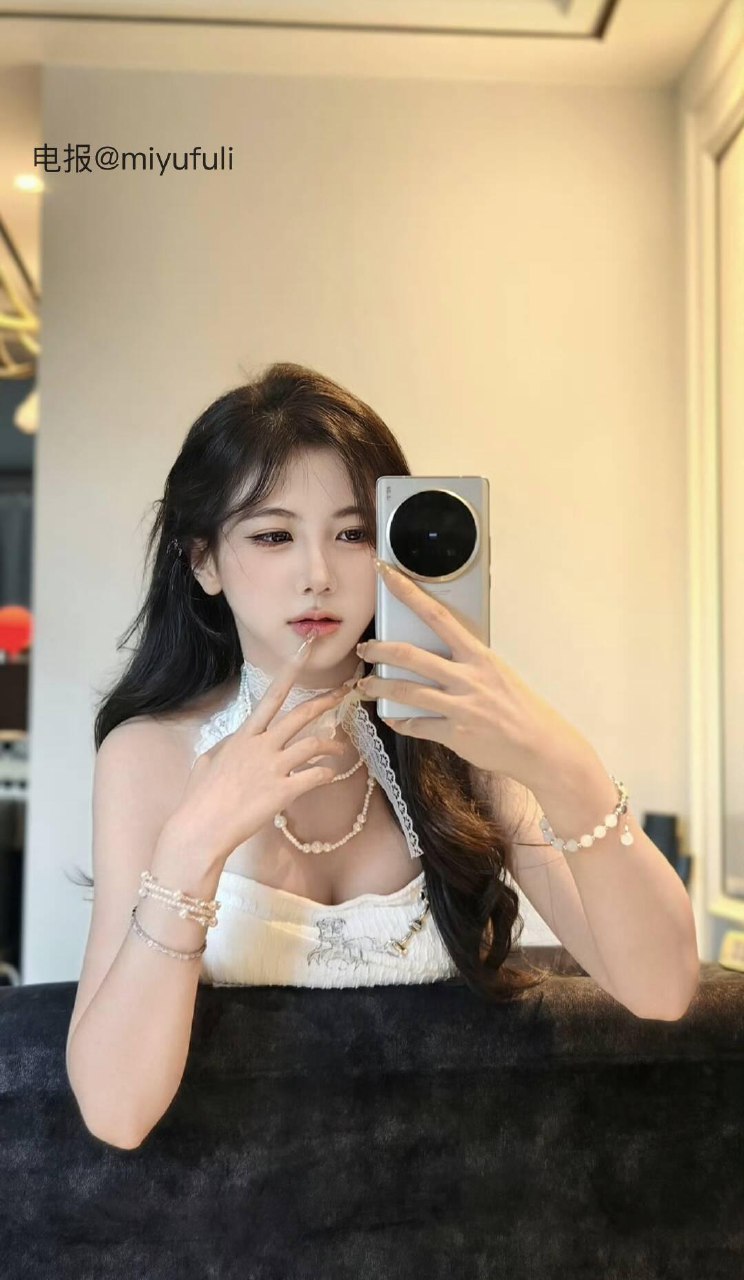 刘二萌 2025-05-27 02:15:16 嘴巴再硬 亲起来也是软的 第2张