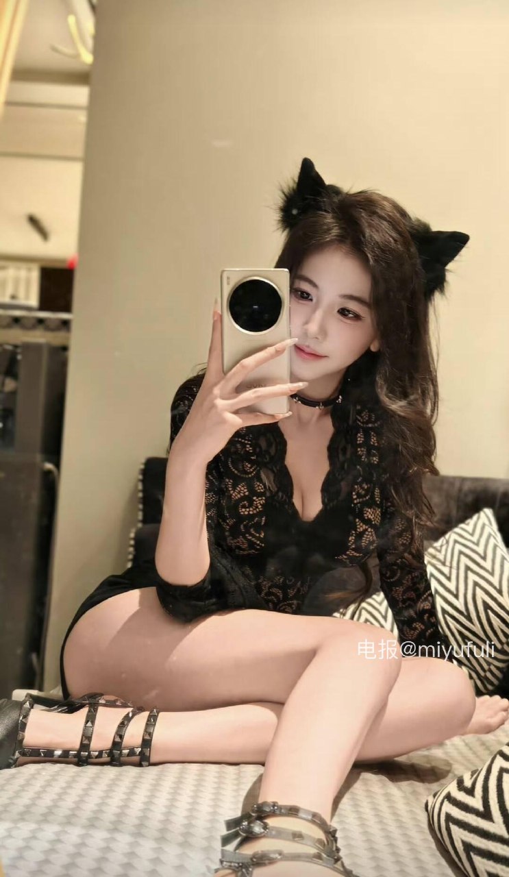 刘二萌 2025-05-27 02:18:38 超炸作品❗不入血亏❗夺命甜美系列😘 第3张