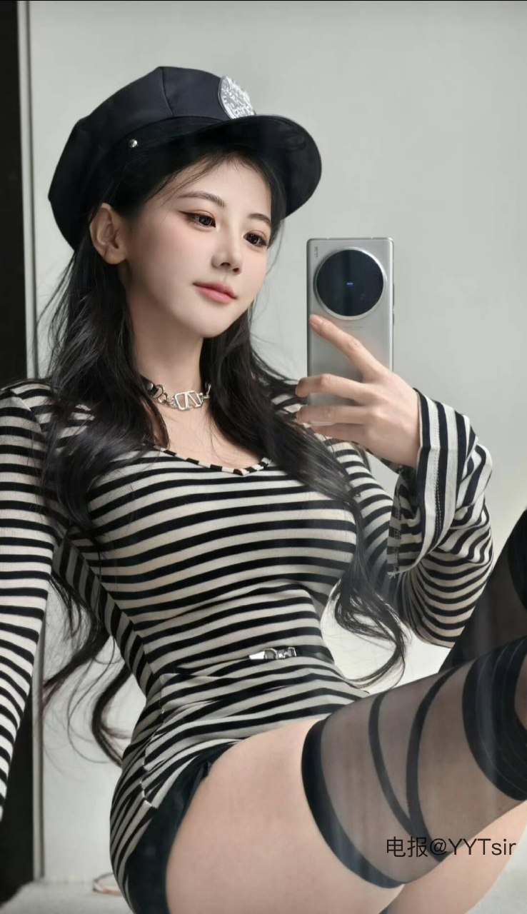 刘二萌 2025-05-27 02:29:27 哥哥千万别错过的写真 第8张