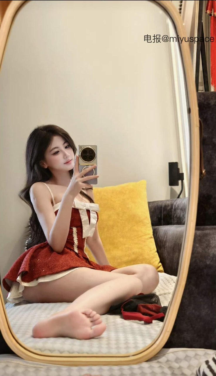 刘二萌 2025-05-27 12:07:10 好不公平 为什么每次都是我想你 第1张