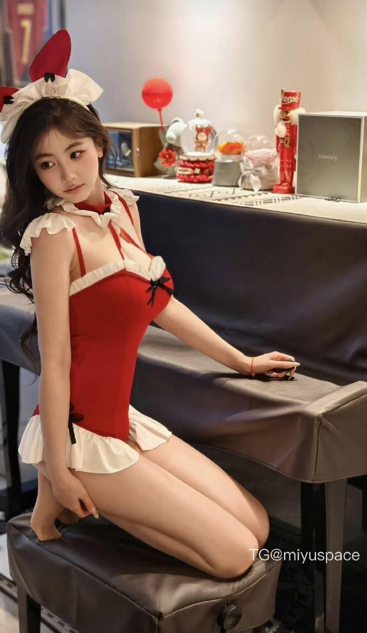 刘二萌 2025-05-27 12:21:40 嘘🤫...这组皂片藏着你没见过的绝绝子画面🤤 第7张