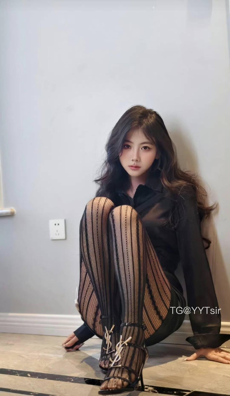 刘二萌 2025-05-27 12:24:37 其实我不太懂喜欢，但我想要走向你 第3张