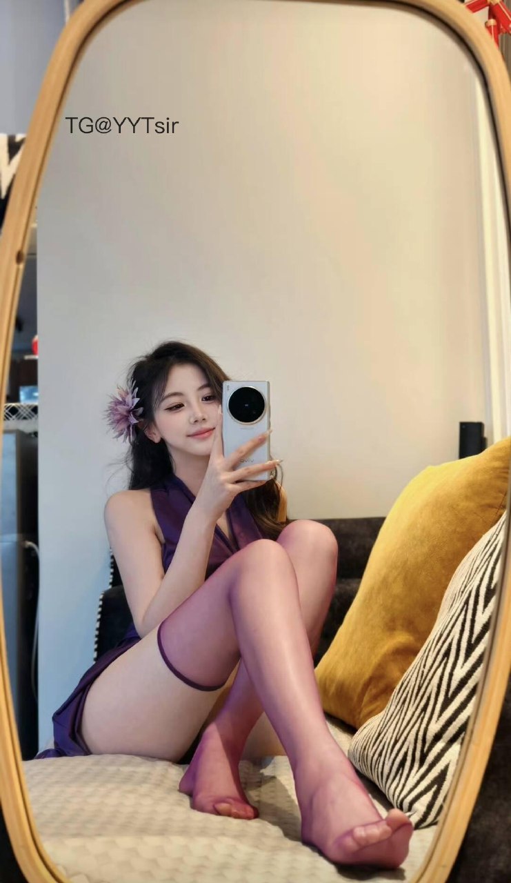 刘二萌 2025-05-31 00:01:23 反正都是早晚的事儿 所以我建议你早点喜欢我 第1张