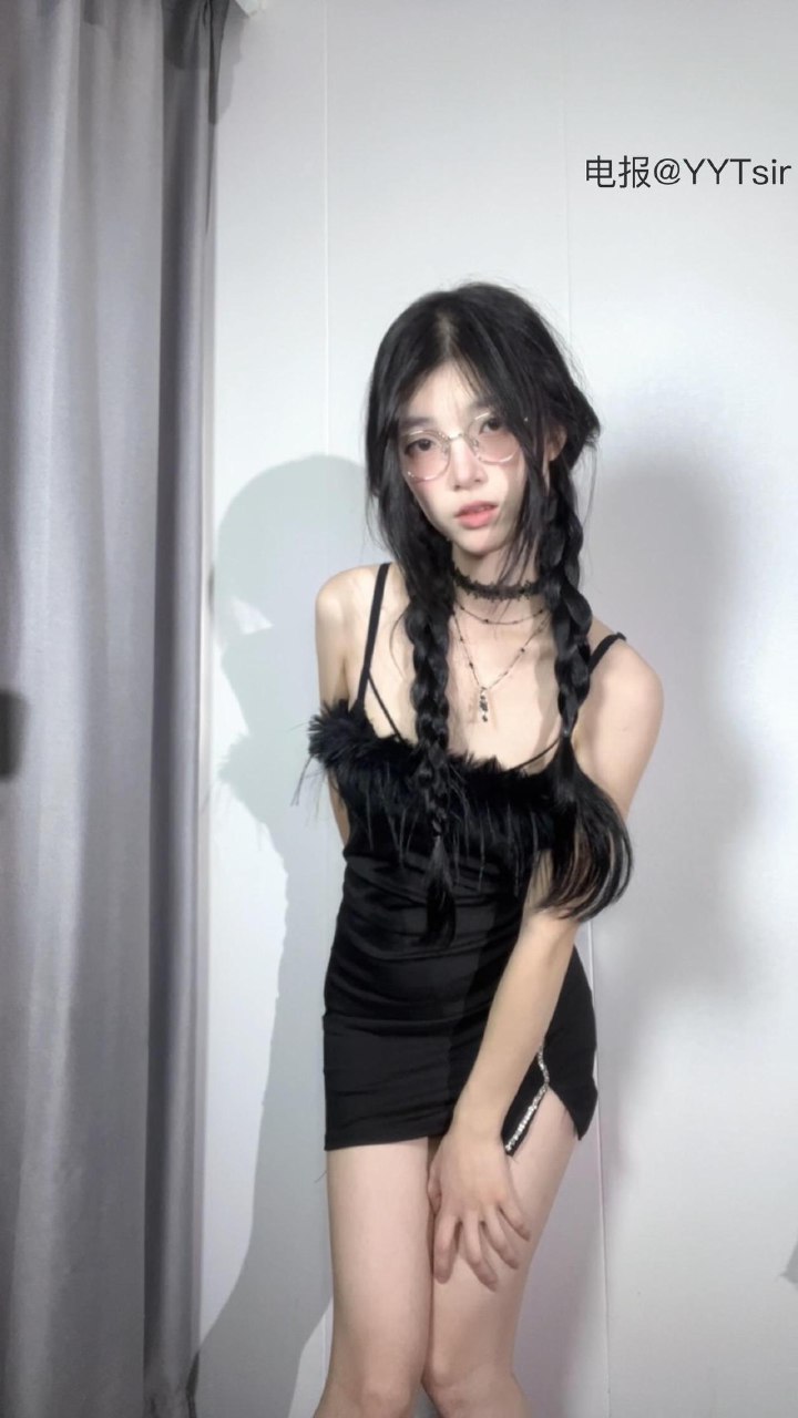 小熊大王 2025-05-26 21:50:48 别再期盼无意义的山 第2张