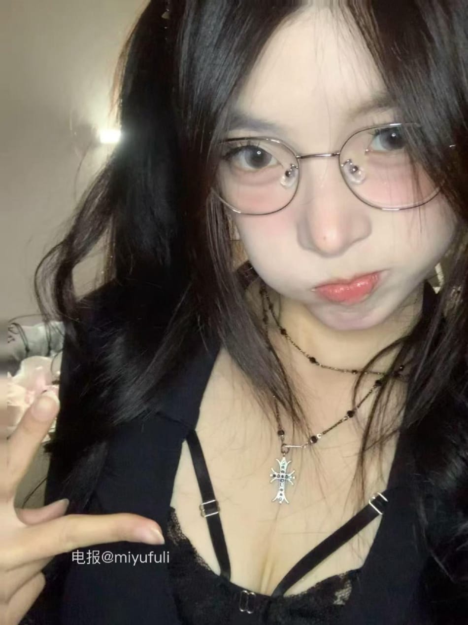 小熊大王 2025-05-26 22:52:24 同频的人像是礼物 第1张