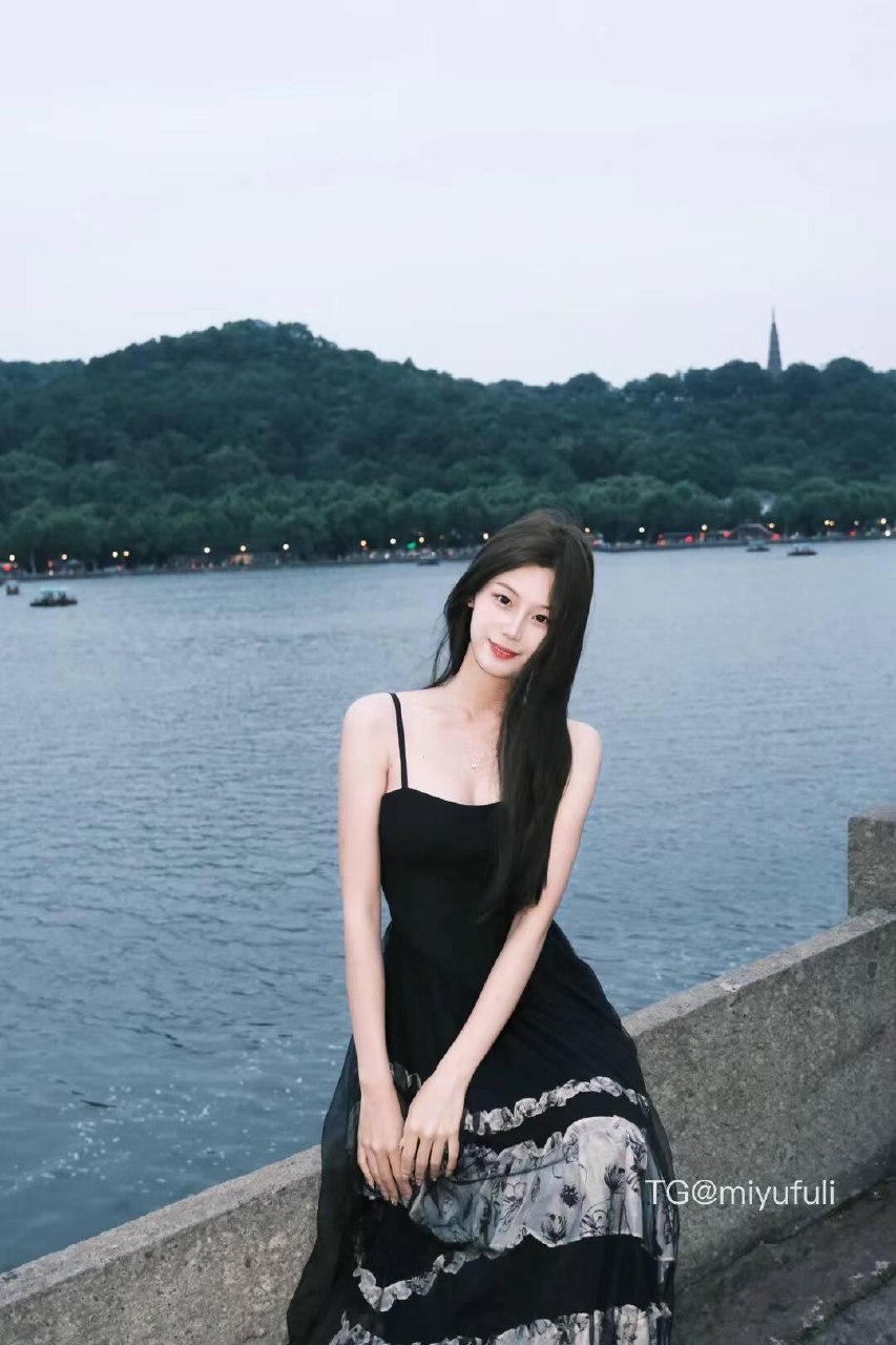 冰糖雪梨 2025-05-29 10:47:27 我要陪着你，一直 第2张