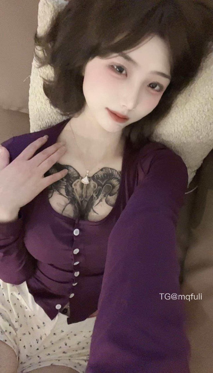 吞吞 2025-05-29 15:23:00 封面越乖，内容越嗨😯 第4张