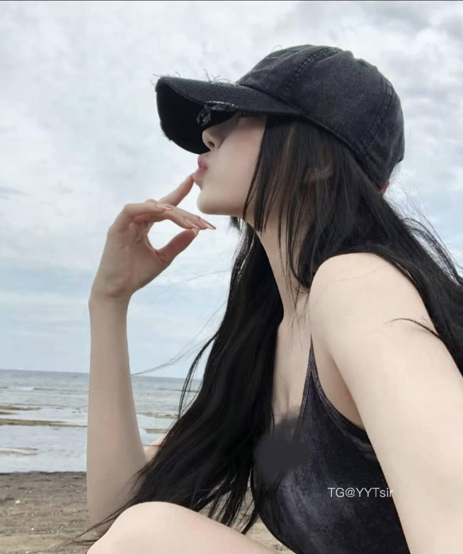 小小鲨余 2025-05-30 21:12:38 绝美限量版组图写真 第4张