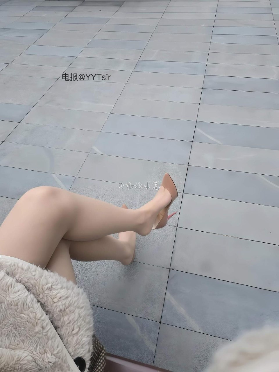 都快兔了 2025-05-30 21:38:46 出去玩啦，脚已废 都快兔了差点兔了 第2张