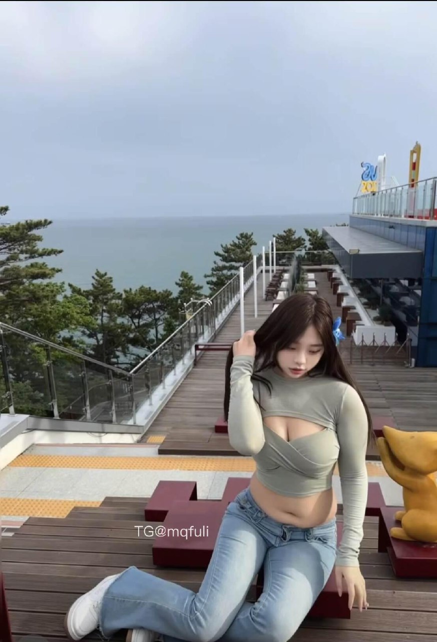 昕昕 2025-05-28 17:46:59 跟我一起来 比手势🤘 第6张