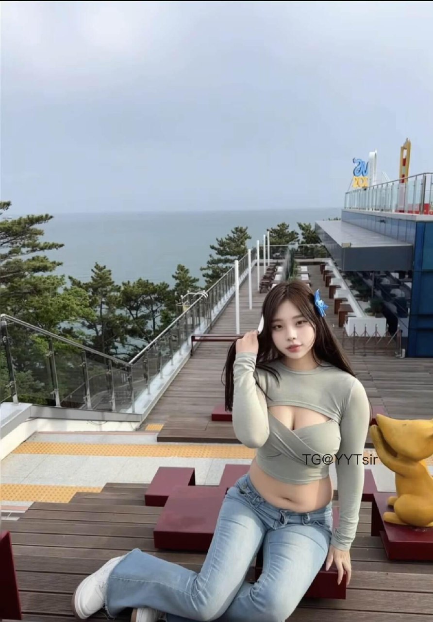 昕昕 2025-05-28 17:46:59 跟我一起来 比手势🤘 第5张