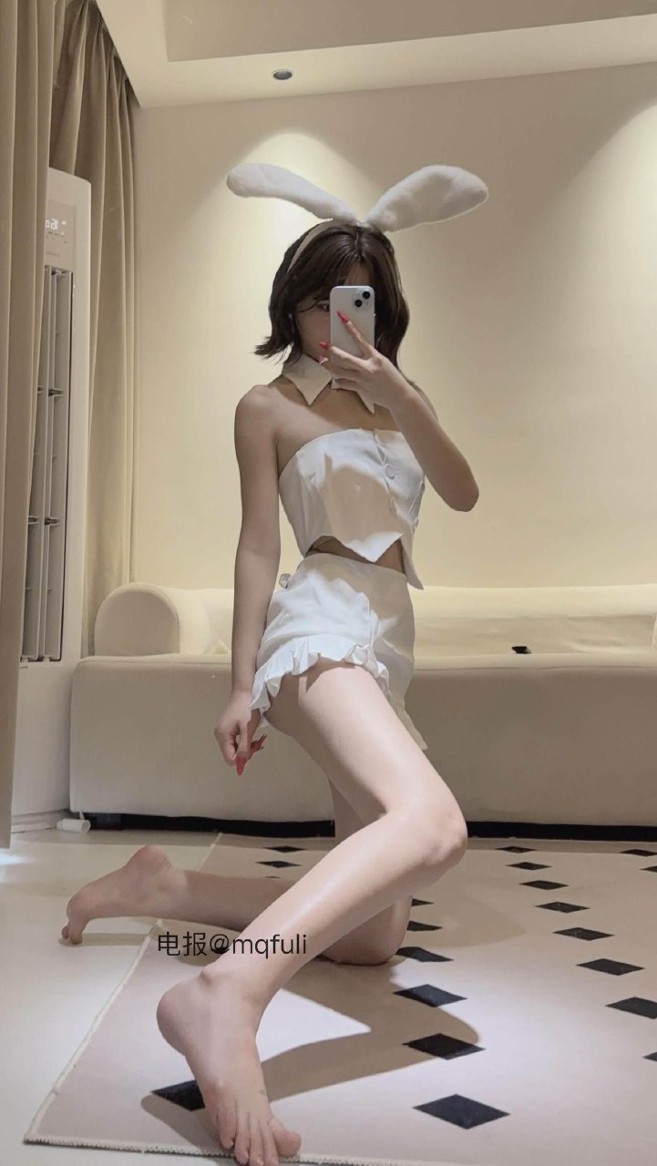 小霞佩奇 2025-05-28 06:23:29 兔兔这么可爱 为什么要吃兔兔😅 第2张