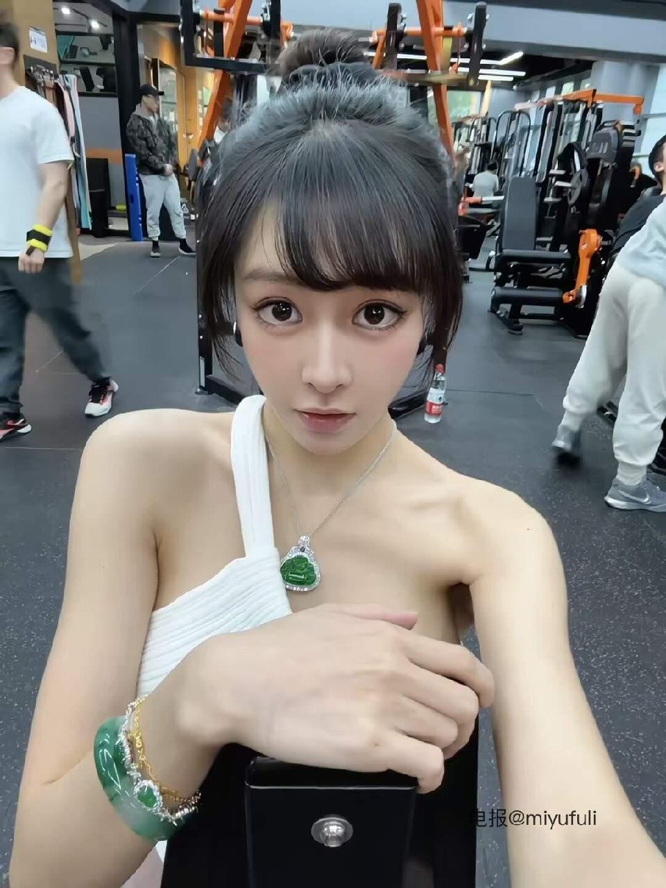 人间小奶猫 2025-05-28 18:03:14 如果你可以一直陪我 也不是不可以 第1张