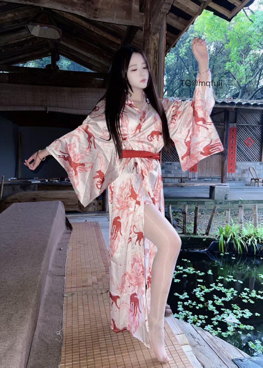 小雨yo甜 2025-05-25 23:34:14 我吃了太多糖 甜的总想和你分享 第14张