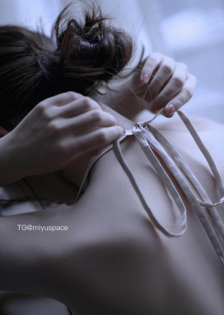 木木 2025-05-19 18:58:25 局部蓝调