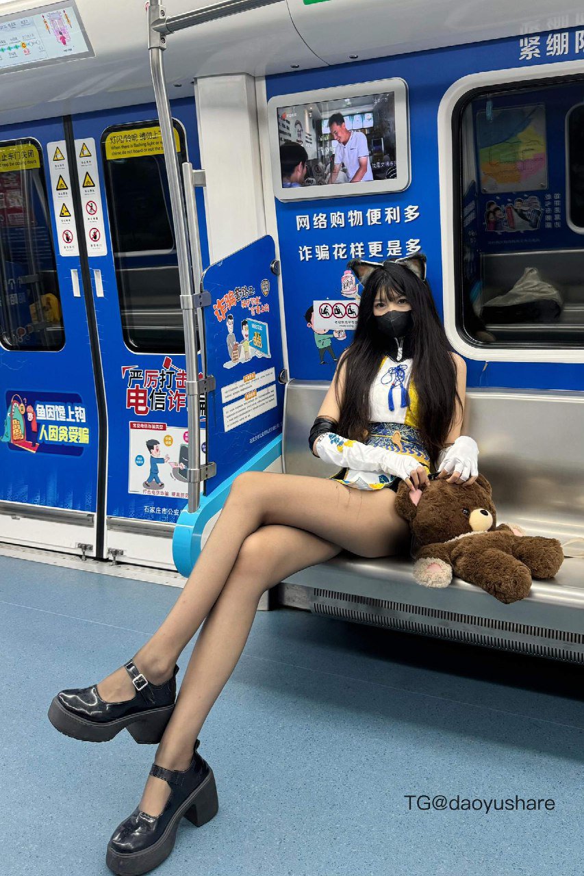 神明同同 2025-05-22 12:00:42 我觉得你应该会爱上我 第5张