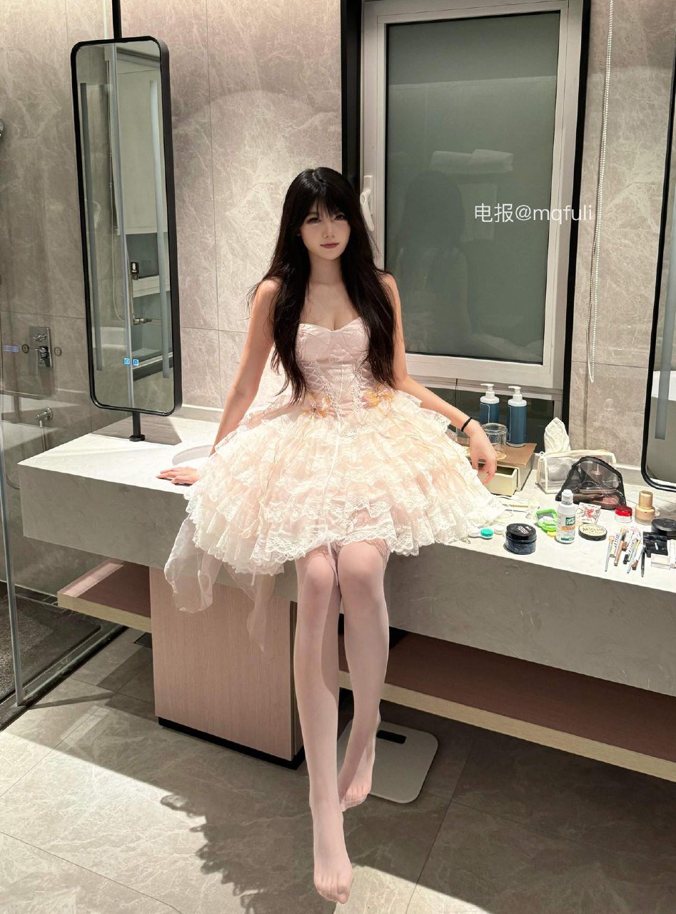 神明同同 2025-05-22 12:00:42 我觉得你应该会爱上我 第4张