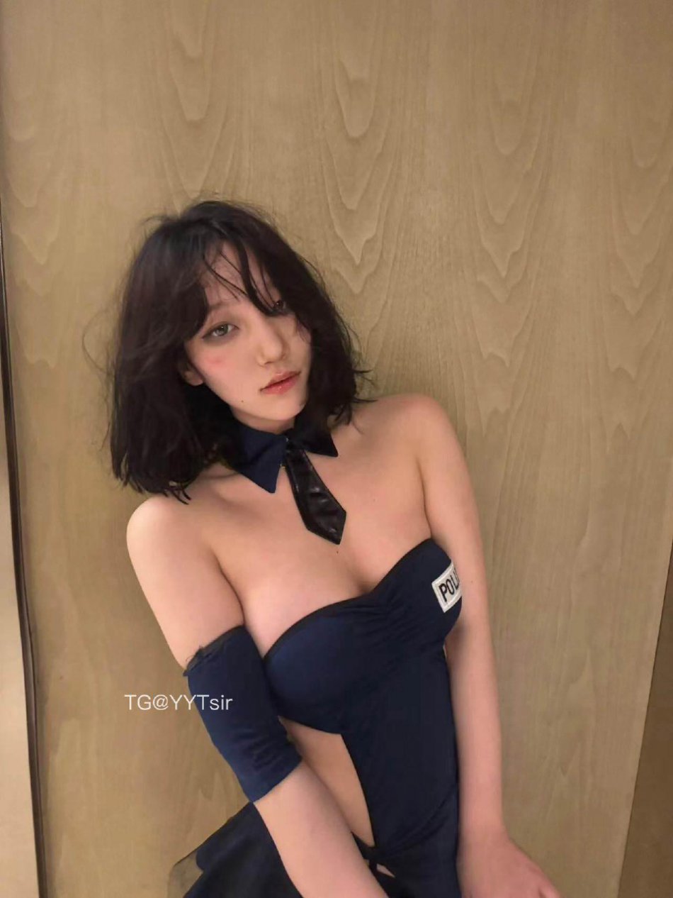 纯种阿江 2025-05-20 17:30:34 好想哥哥加个微信，给我一个惊喜