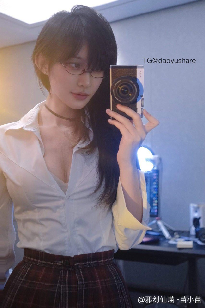 邪剑仙喵瑞莉娅 2025-05-20 17:36:09 性感的大邪邪