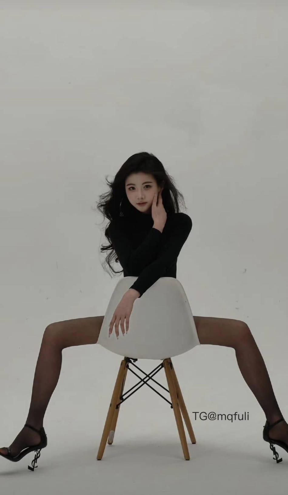 刘二萌 2025-06-01 11:33:32 我说我是女的 你到处跟别人说我是你的 第6张