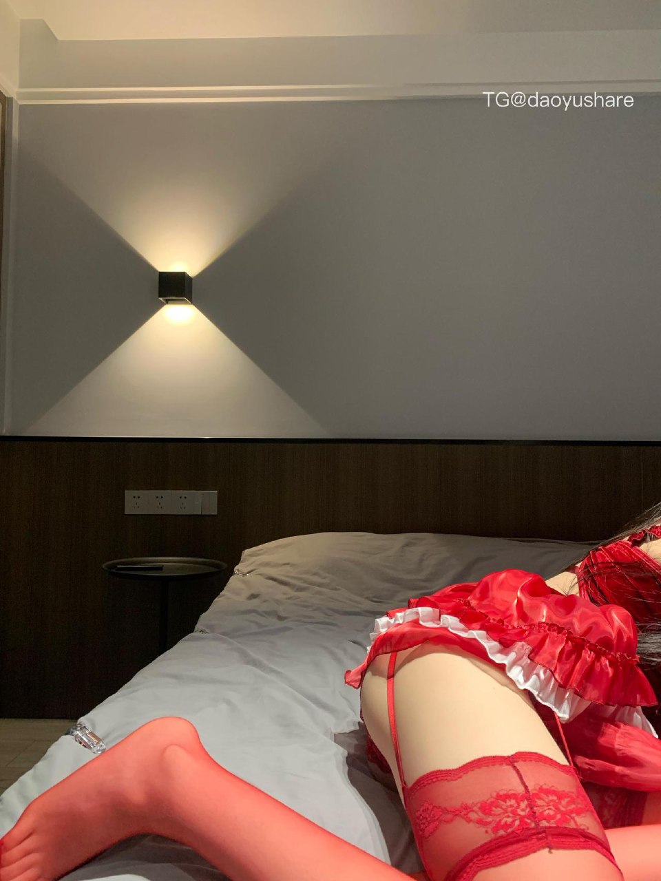 林扣弦 2025-06-05 16:47:39 超绝50➕圣诞套装写真 第2张