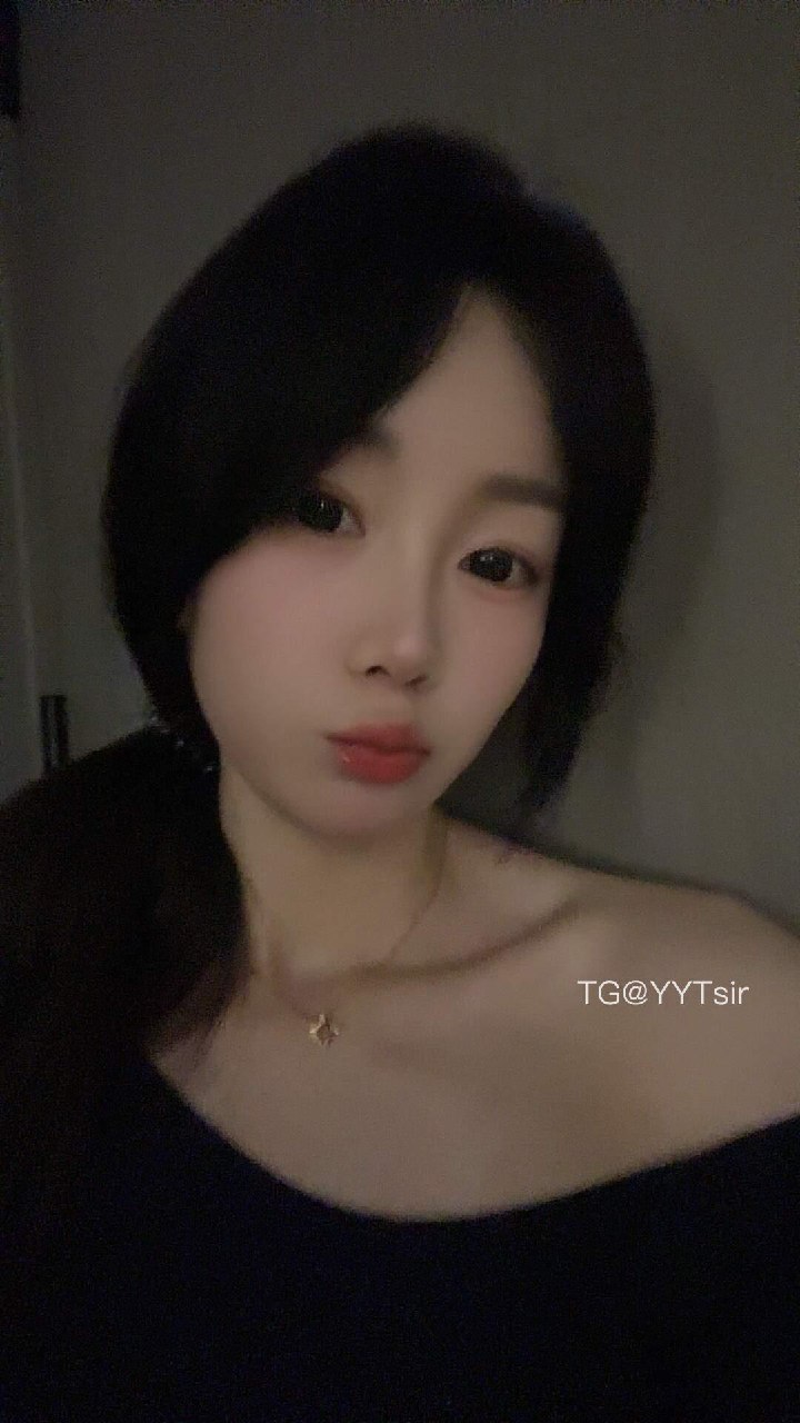 林扣弦 2025-06-07 16:55:56 怼脸拍😙 第1张