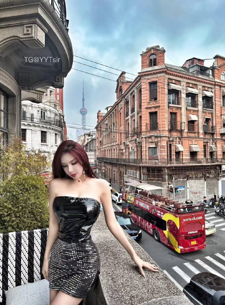 Ada王一霏 2025-06-05 22:02:30 可是你长成我喜欢的样子 第2张