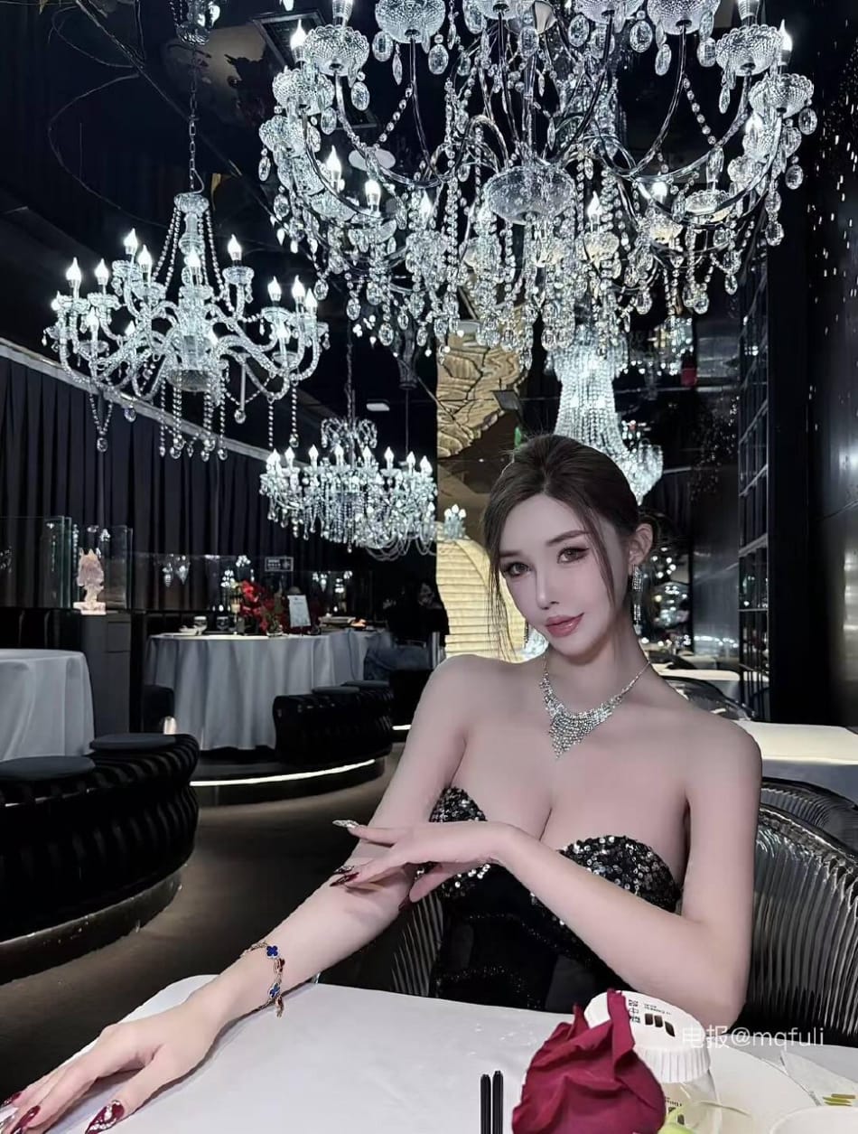 Ada王一霏 2025-06-05 22:07:10 我喜欢你，麻烦你礼尚往来 第2张