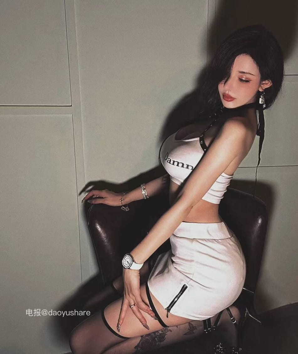 Ada王一霏 2025-06-05 22:29:26 有一种情感叫做遥远的你 第2张