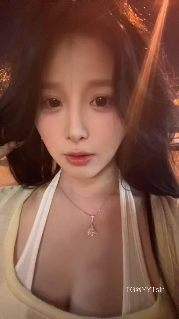 十七同学 2025-06-05 22:46:00 衣料的摩擦声，是今晚的摩斯密码 第5张